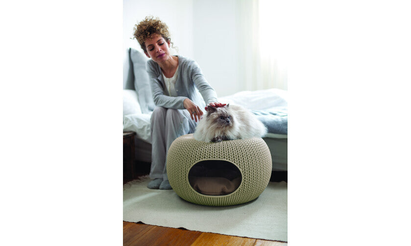 Keter cosy 2024 pet home